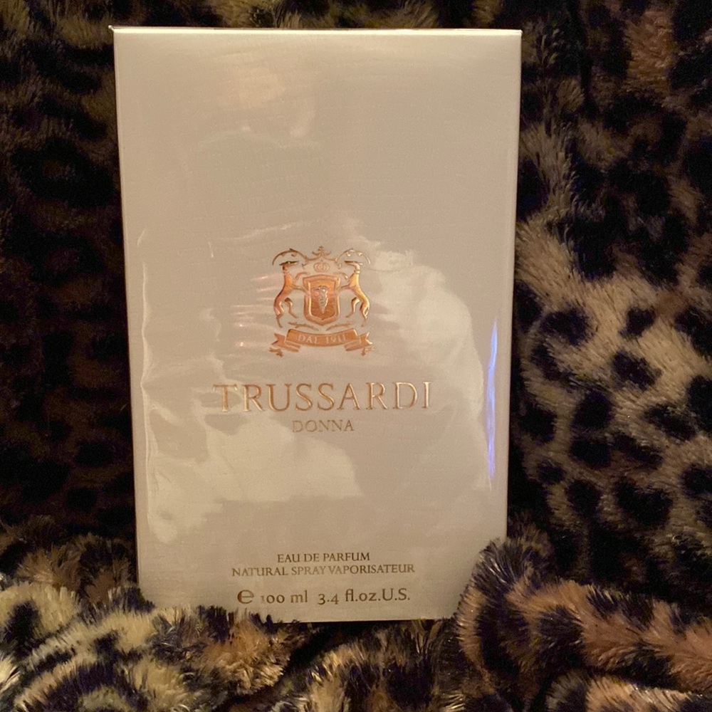 Trussardi Donna EAU de PARFUM 3.4 oz